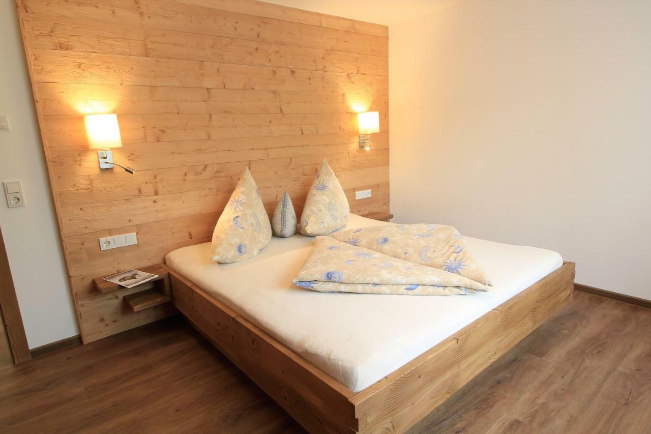 Pension Tannenhof Leogang Room photo